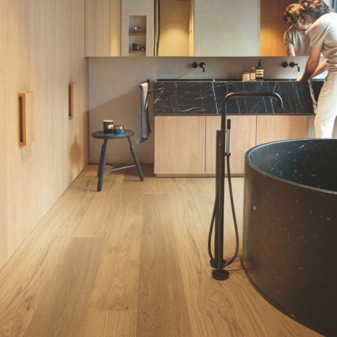 QUICK STEP CASCADA ROBLE CASTAÑO CLARO EXTRA MATE CASC6034