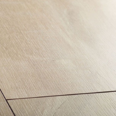 CLASSIC - ROBLE HAVANNA NATURAL CON CORTES DE SIERRA