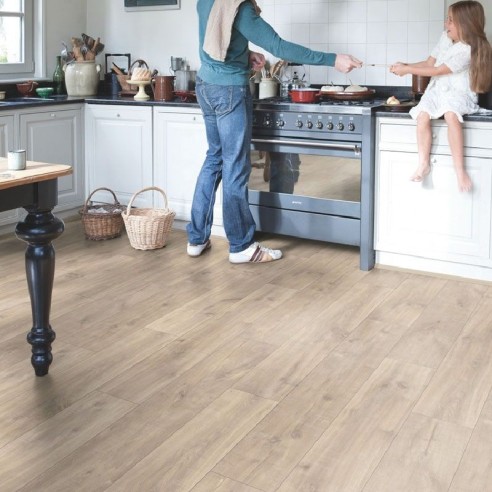 CLASSIC - ROBLE HAVANNA NATURAL CON CORTES DE SIERRA