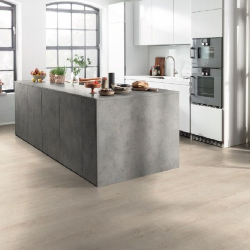 EGGER 8/32 CLASSIC ROBLE NEWBURY BLANCO EL2034