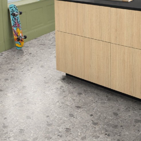 EGGER 8/32 KINGSIZE TERRAZO TRIESTINO GRIS ELF021