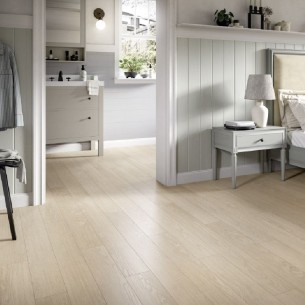 EGGER 8/32 MEDIUM ROBLE BARONIA CLARO EL2132 2
